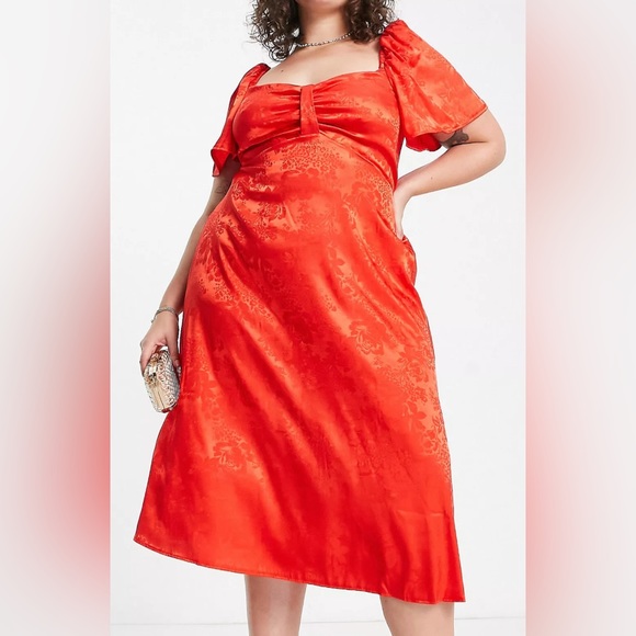 ASOS Flounce London Plus satin flutter sleeve midi dress in red jacquard - Picture 4 of 4